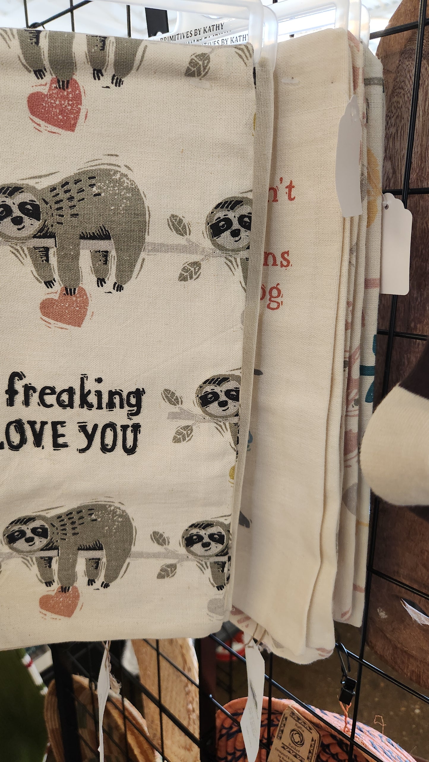 Various kitchen towels