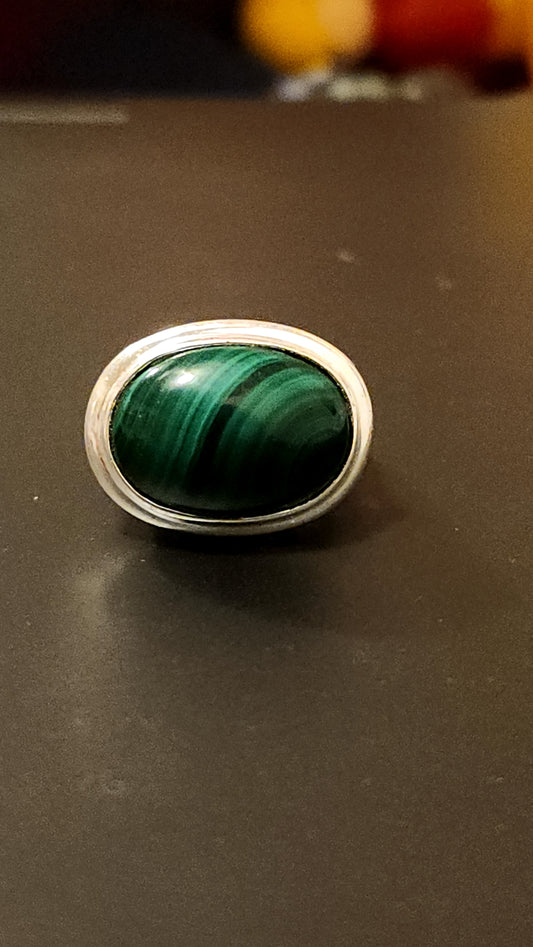 Green sterling silver ring